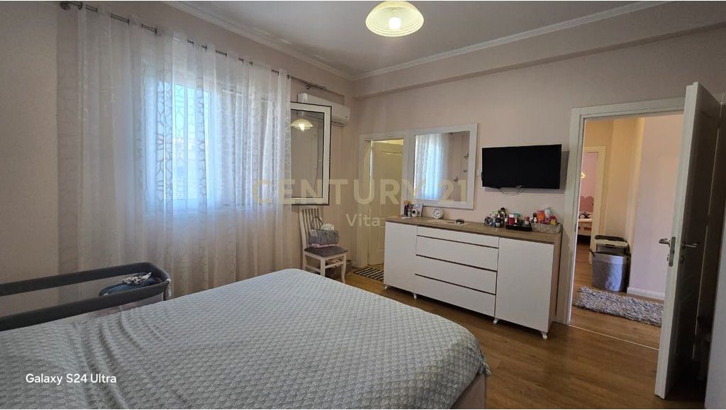 Villa su 3 piani in vendita a Durrës, !!