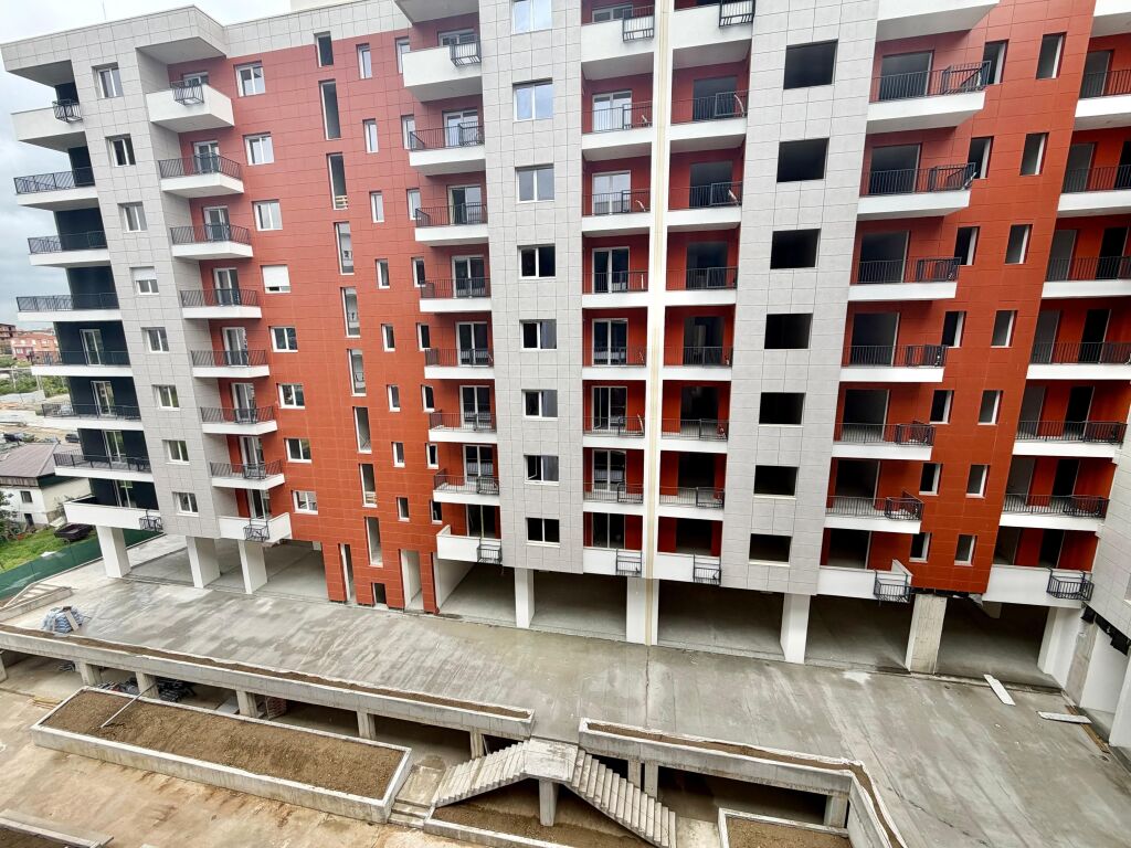 APARTAMENT 2+1+2 PËR SHITJE PASKUQAN