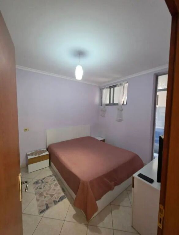 SHITET APARTAMENT 2+1+2 + Verande - Fresku, Tirane