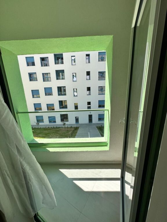 Appartamento 1+1 nella zona di Ali Demi, presso Rezidenca Kadiu