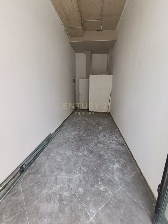 Commercial Space for Rent – Karl Gega Street