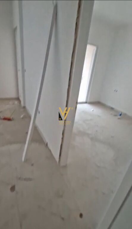 OFFICE 55 M2 FOR RENT AT AURA, LAPRAKE 500 EURO