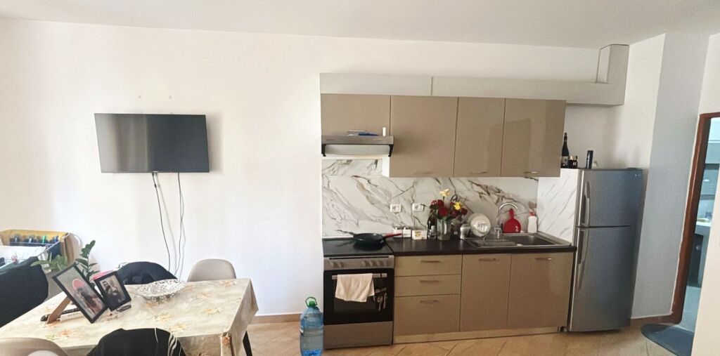 1+1 for Rent in Astir