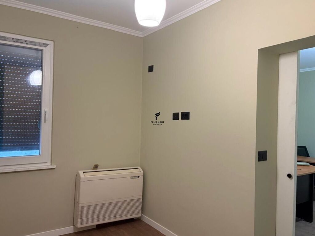 UFFICIO IN AFFITTO 55 M2 BLOCCO 65.000 LEKE FH-73463