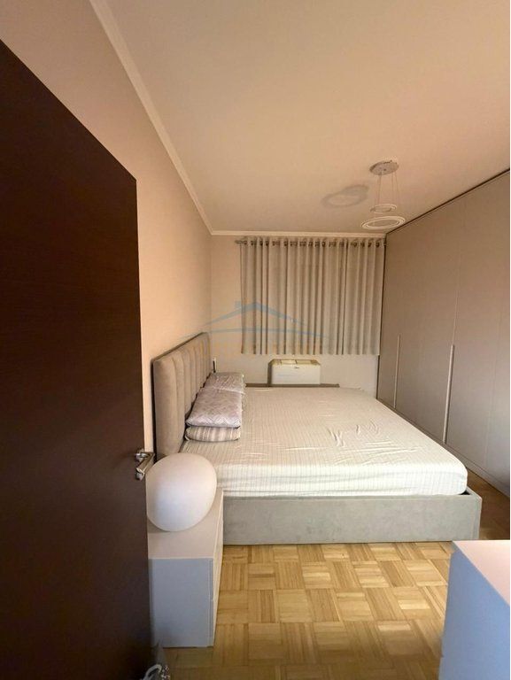 Qera , Apartament 2+1 , Sheshi Willson , Tirane