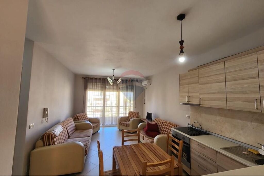 Apartament 1+1 me qira Kopshti Zologjik!