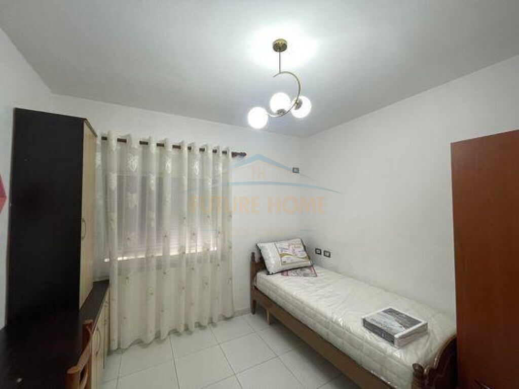Affitto, Appartamento 3+1, Via Bardhyl, Tirana.