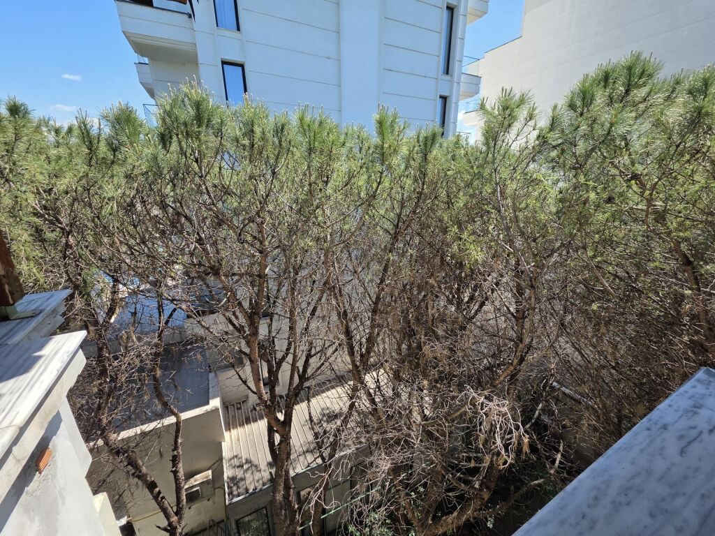 In Qerret, 1+1 Apartment for Long-Term Rent