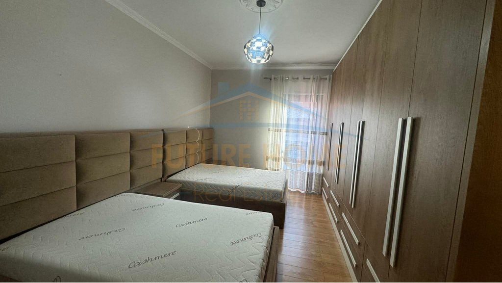 Qira, Apartament 3+1 + Post Parkimi, Green City, Unaza e Re