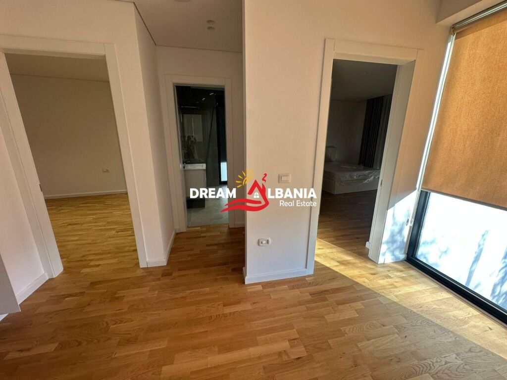 Vilë Luksoze 3-Katëshe me Qira në Rezidencë Ekskluzive pranë TEG (ID 4251430)