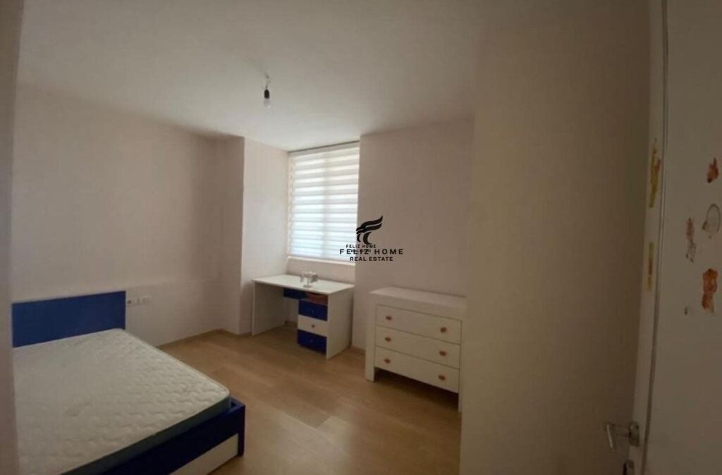 APARTAMENT ME QERA 2+1 LAPRAKE 65.000 LEKE  FH-73470