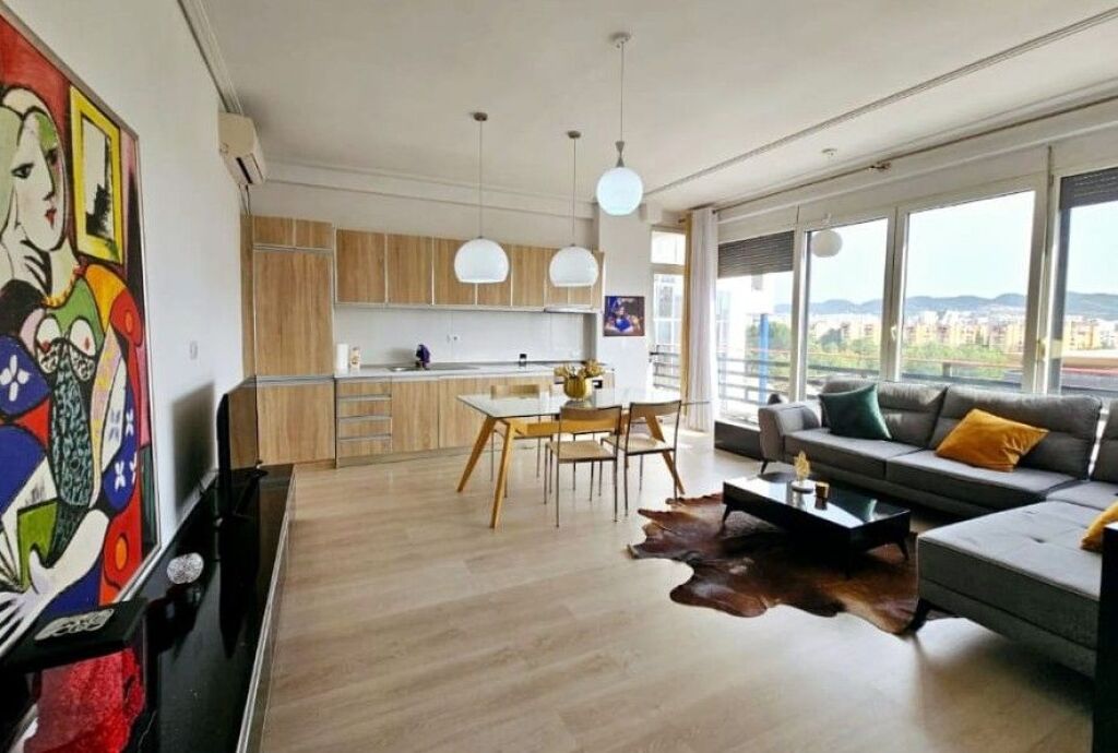 🏡Shitet apartament 1+1 te rruga Dritan Hoxha në Laprakë.