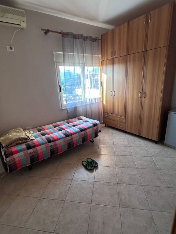 JEPET ME QERA APARTAMENT 2+1 – RRUGA MINE PEZA, PËRBALLË HARRY FULTZ 🏡