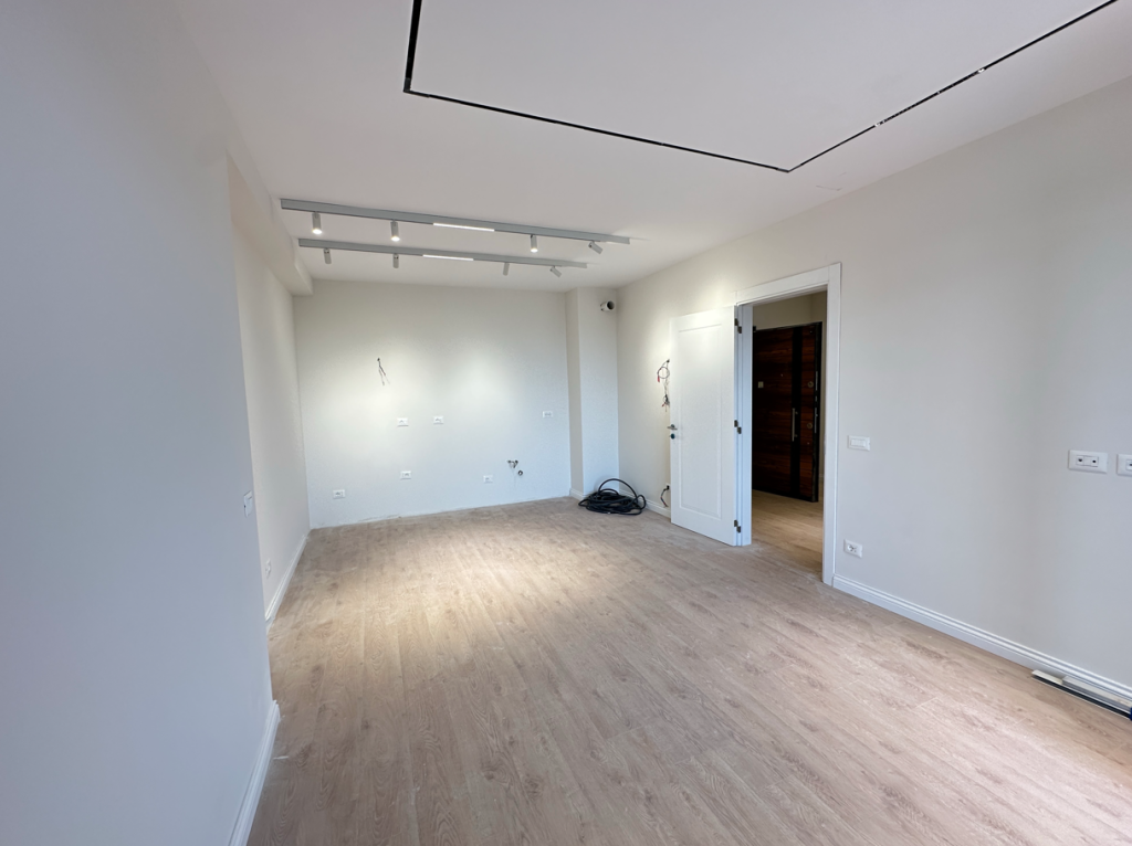 For sale, 2+1 Apartment, New Boulevard, Tirana. Empire68975