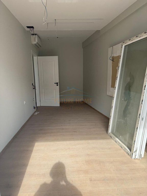 Appartamento 1+1 in vendita, 5 Maj Tirane