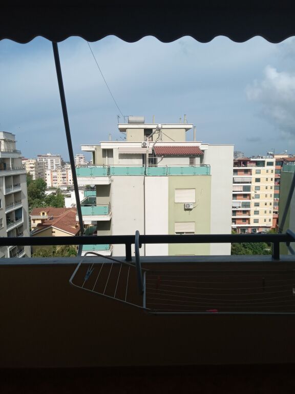 🏡✨ For Rent | 2+1 apartment for rent on the side of the Boulevard, Vlora 🌟 📍 The apartment is located on the 9th floor and