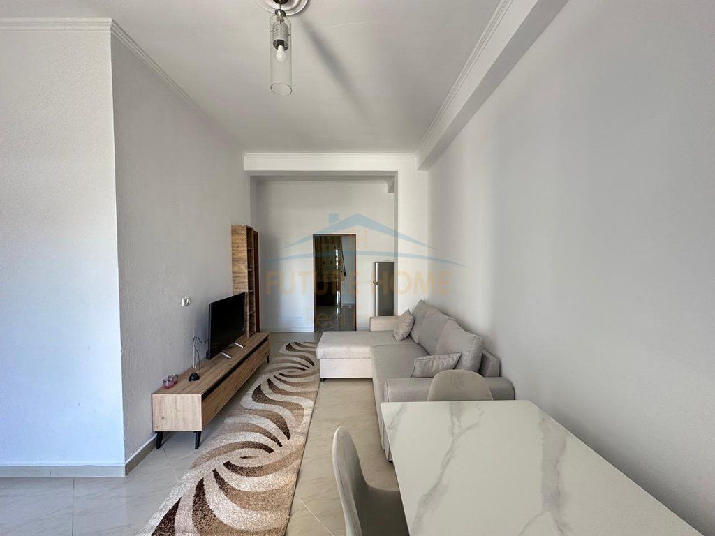 Affitto, Appartamento 2+1, Nuovo Viale, Tirana