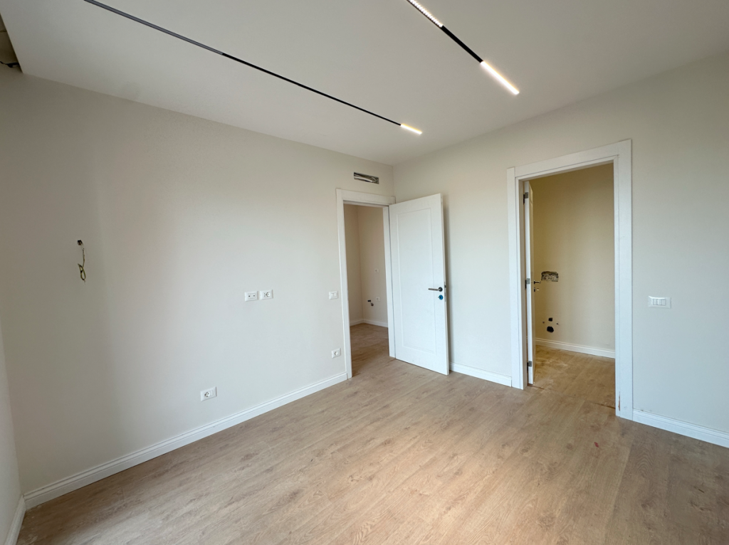 For sale, 2+1 Apartment, New Boulevard, Tirana. Empire68975