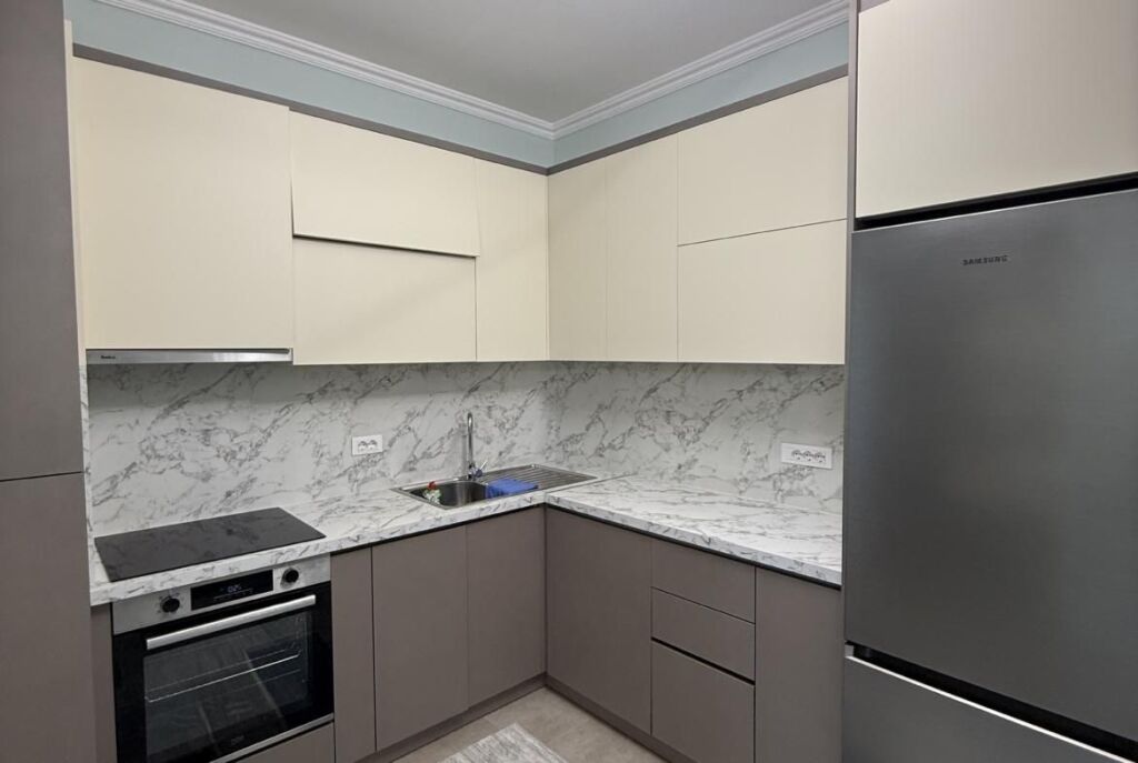 Al Nuovo Boulevard, si affitta un appartamento arredato 2+1+2!