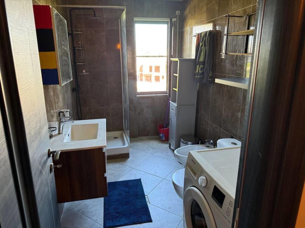 🏢Dry Lake, near Hotel Radisson, a 1+1 furnished apartment is for rent, 55,000 Leke     