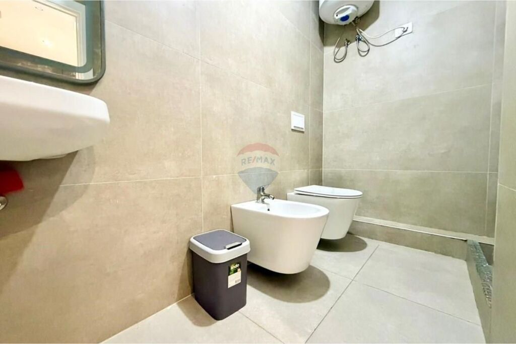 Shitet Apartament 1+1 - Rezidenca Kodra e Diellit 2