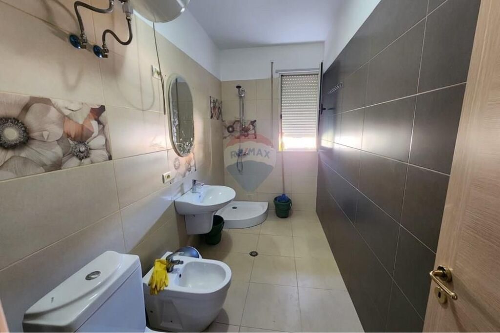 Apartament 1+1 me qira Kopshti Zologjik!