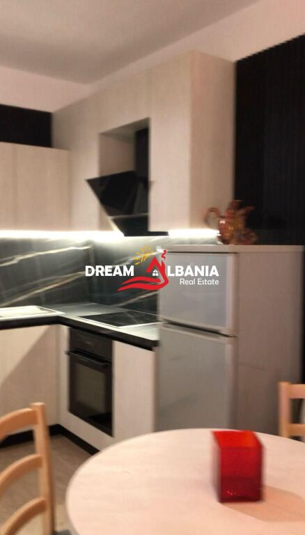 Jepet me qera apartament 1+1 ne zonen e Ali Demit (ID 42111569)