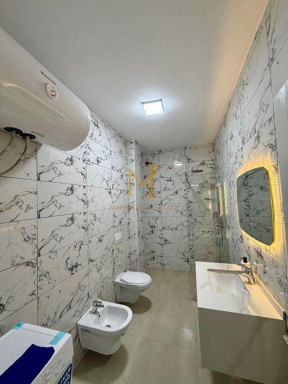 Shitet apartament 1+1 tek Liburna Rezidence , Mali i Robit !