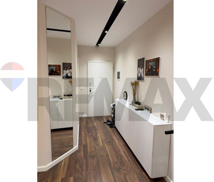 Apartament - Për Shitje - Kodra e Diellit 2, Tiranë