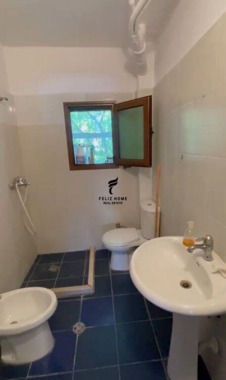 SHITET APARTAMENT 1+1 BULEVARDI BAJRAM CURRI 120,000 EURO FH-73433