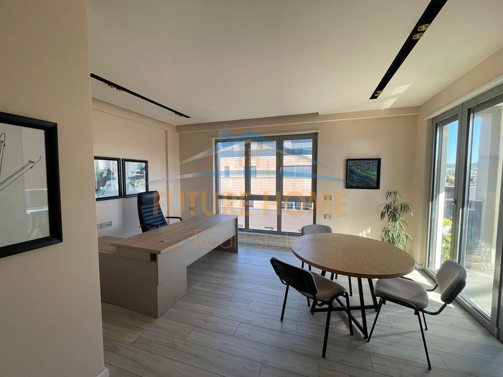 Rent, Office space, Kavaja Street
