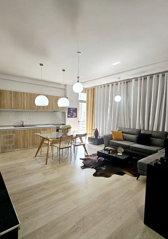 🏡 Shitet Apartament 1+1 në Laprakë