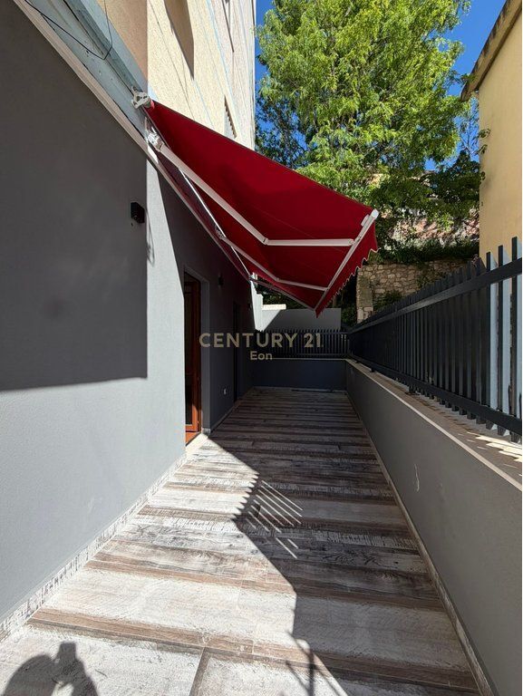 PËR SHITJE APARTAMENT 2+1+2 BANJO DHE VERANDË, SEFER EFENDIU, DURRËS!