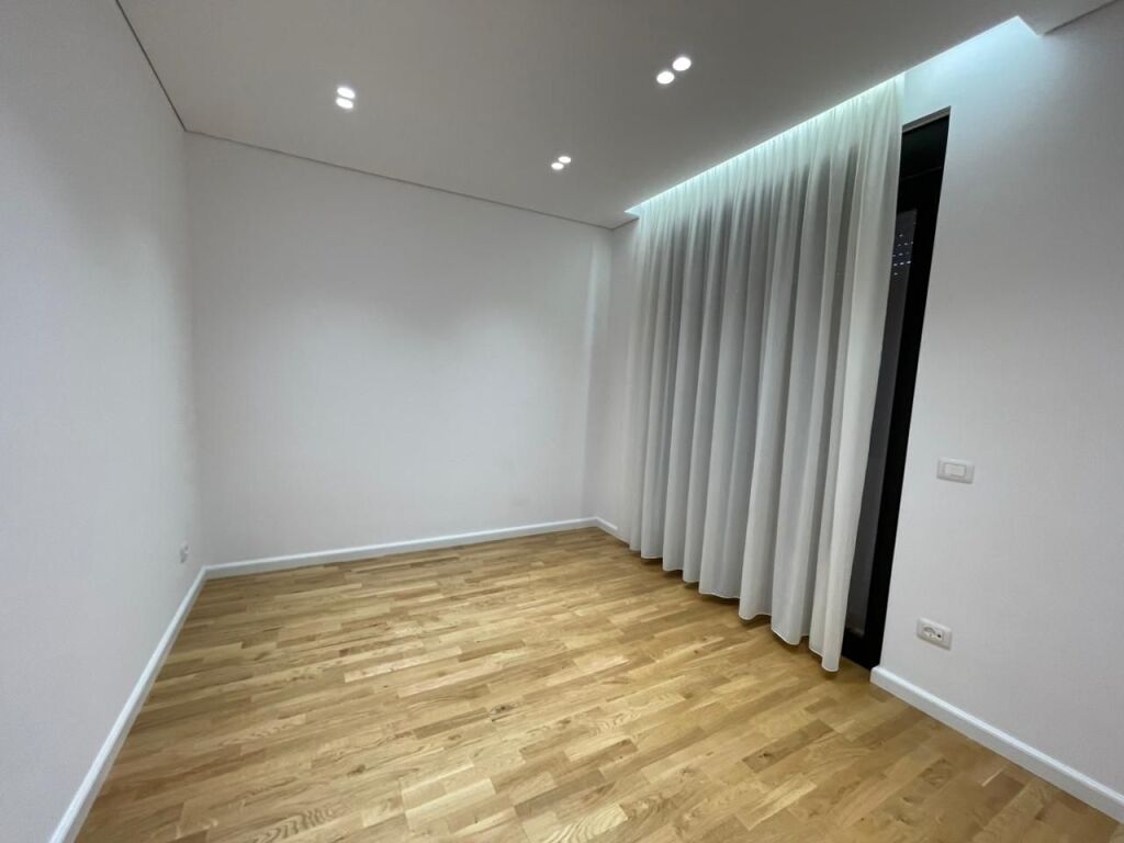 VILLA PREMIUM IN AFFITTO A TEG  (TRATTABILE)