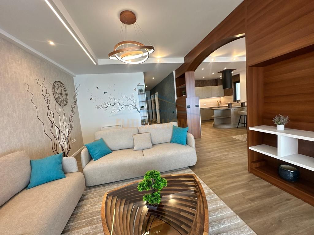 For sale, Apartment 2+1+2, Cold Water, Vlore