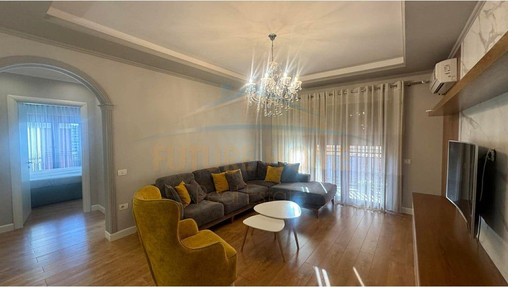 Qira, Apartament 3+1 + Post Parkimi, Green City, Unaza e Re