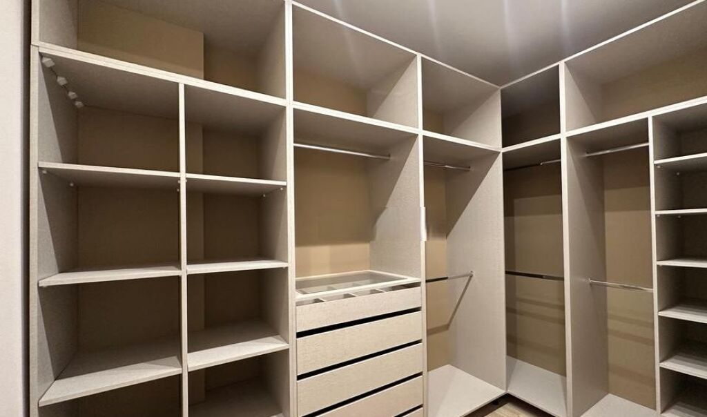 FOR SALE 2+1 APARTMENT IN FRESK