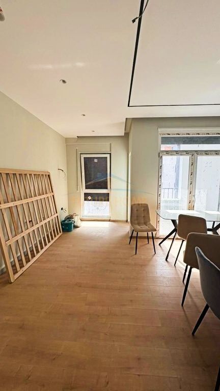 For sale, Apartment 2+1, 5 Maji, Tirane.