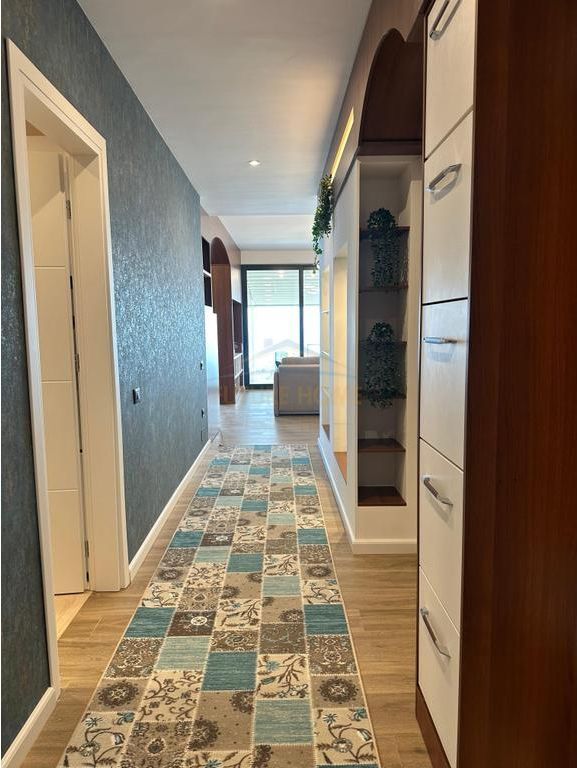 For sale, Apartment 2+1+2, Cold Water, Vlore