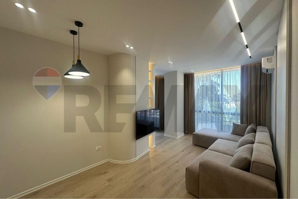 Apartament 2+1 ne Shitje Rr.Kavajes