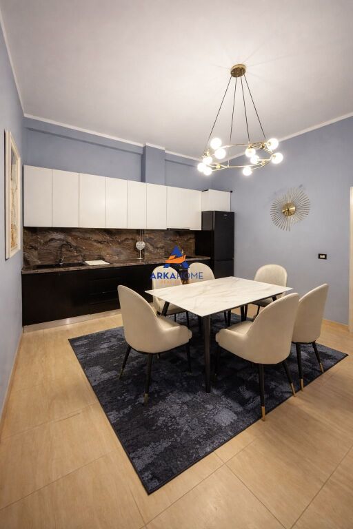 JEPET APARTAMENT ME QERA 1+1+ PARKIM I JASHTEM"RRUGA DALIP TOPI, FRESK" 450 EURO