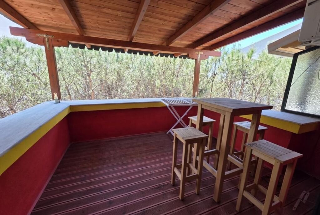 In Qerret, 1+1 Apartment for Long-Term Rent