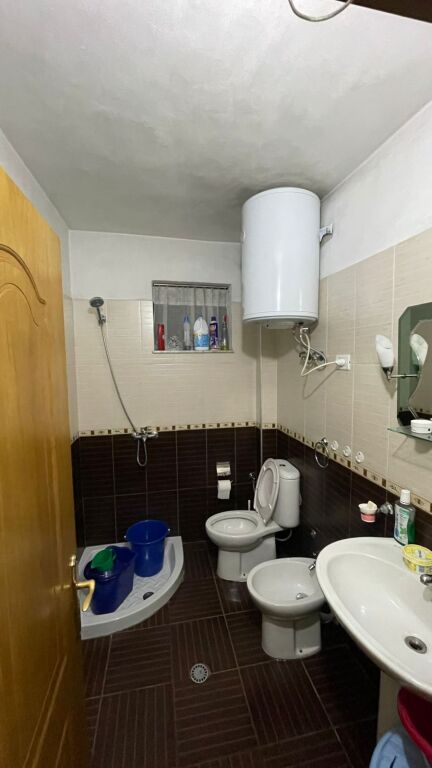 Apartment 1+1+1 Block 6th Floor Existing Building  Price: 40,000 Leke / Month Address: 21 Dhjetori, Near Report Tv