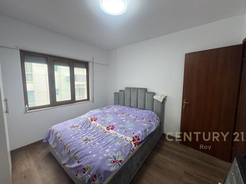 SHITET APARTAMENT 2+1 VIJE E PARE ME DETIN NE MALIN E ROBIT , DURRES !