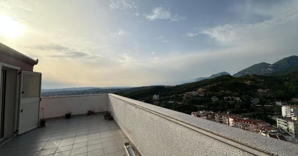 FOR SALE 2+1 APARTMENT IN FRESK