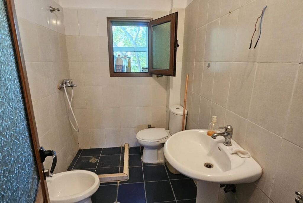Ne Vasil Shanto Shitet Apartament 1+1 I Mobiluar!