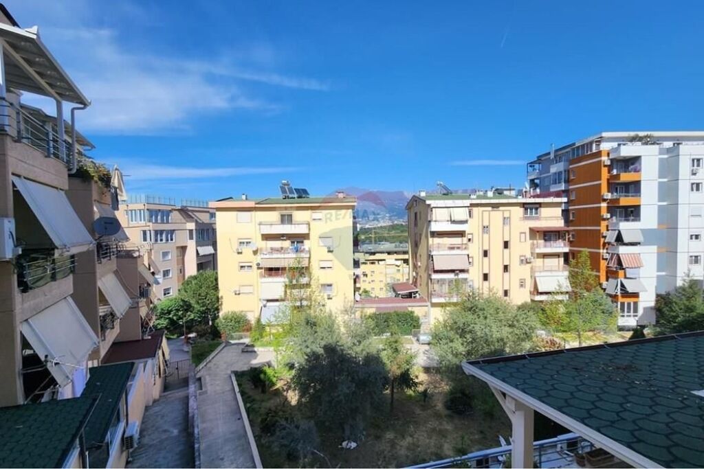 Apartament 1+1 me qira Kopshti Zologjik!