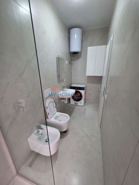 Appartamento 2+1 in Affitto Ali Demi Tirane