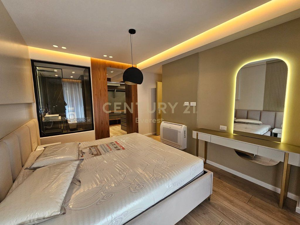 RESIDENCE KODRA E DIELLIT 1, APARTMENT FOR RENT 3+1+ PARKING PLACE