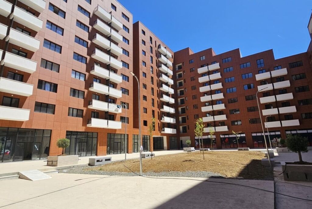At Urban Gate, Space For Rent For Business Or Residence!